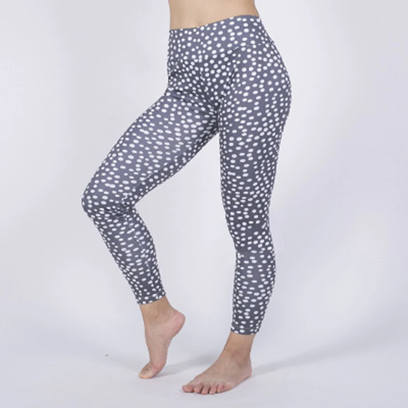 relaxed fit yoga pants