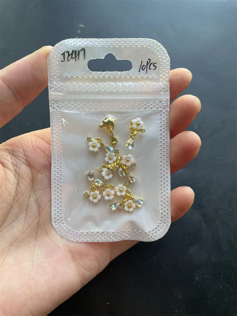 3D Alloy Nail Art Charms Crystal Rhinestone Colorful Flower/Bee Royal Diamonds Jewelry Vividly Luxury Metal Nail Supply J3