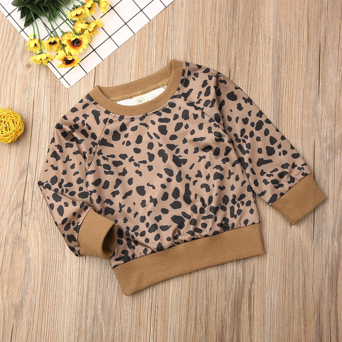Осенний Леопардовый пуловер с длинными рукавами для новорожденных девочек; толстовка; топы; повседневная детская одежда для девочек; Толстовка