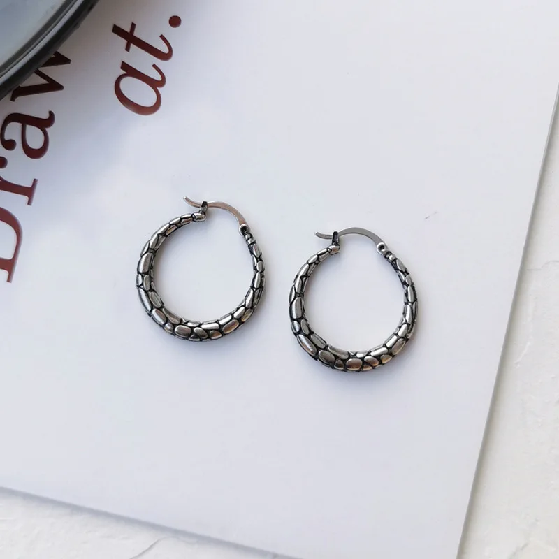 

Exaggerated Personality Hoop Earrings Niche Cold Style Snake Skin Pattern Sexy Earrings Europe and America Hip Hop Earrings