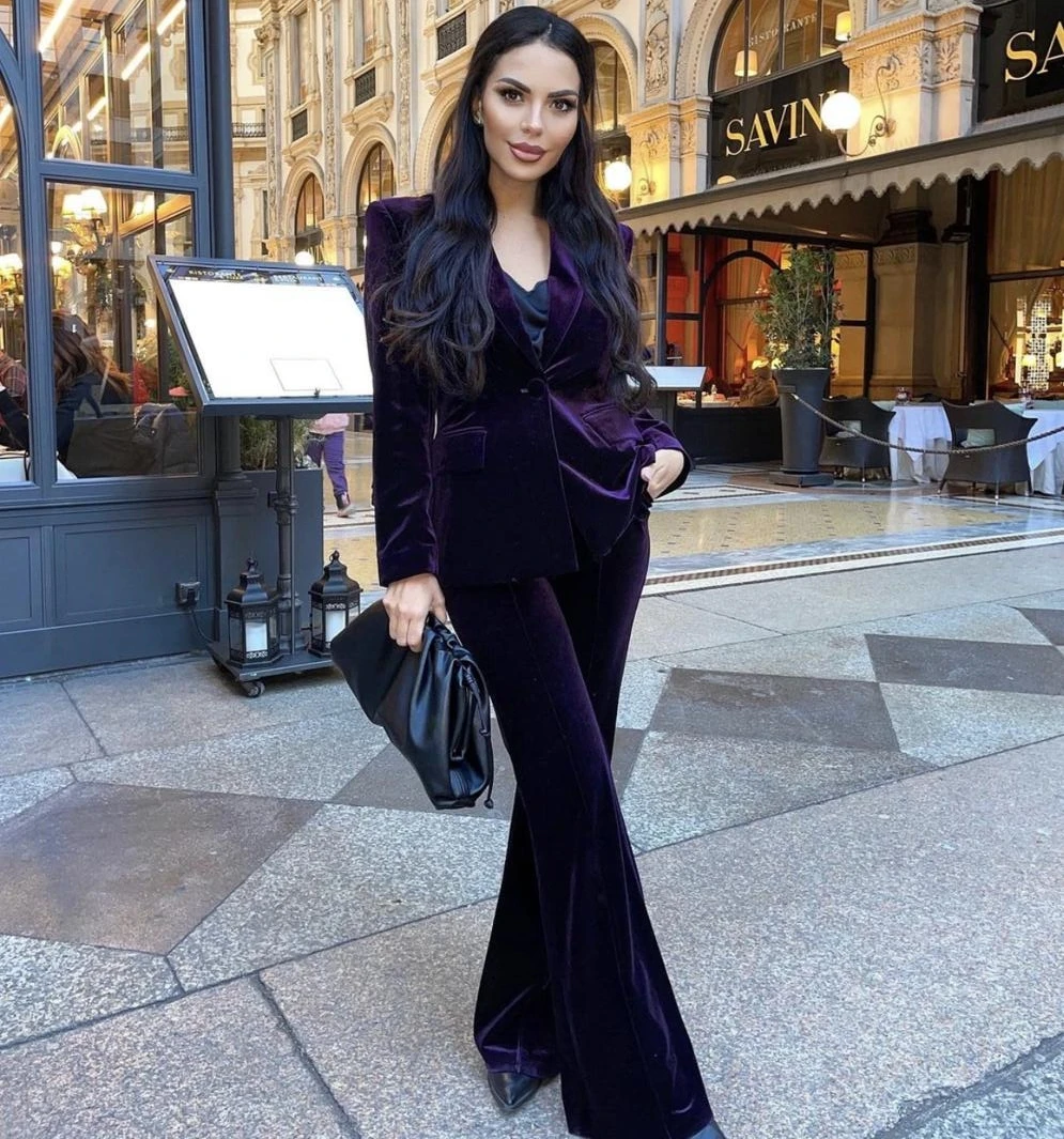 

Winter 2022 New Women's Clothing Set Sexy Long Sleeve Runway Suit Set Velvet Blazer Coats High Street Flare Pants Suit