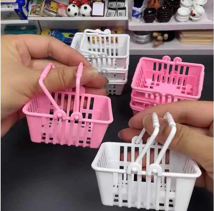 Mini Shopping Basket Pretend Play Toys Kids Mini Supermarket Shopping Hand Basket Model Doll House Miniature Furniture 2 pcs