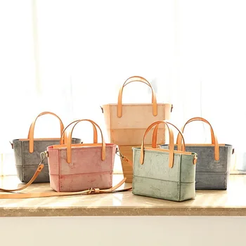 

2020 new leather bag handbag messenger bag literature and art women's shoulder bag messenger bag female bag big bag