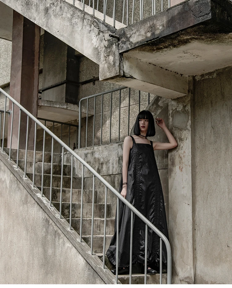 [EAM] женское черное асимметричное длинное платье с завязками, новинка, круглый вырез, без рукавов, свободный крой, модный стиль, весна-осень JW632