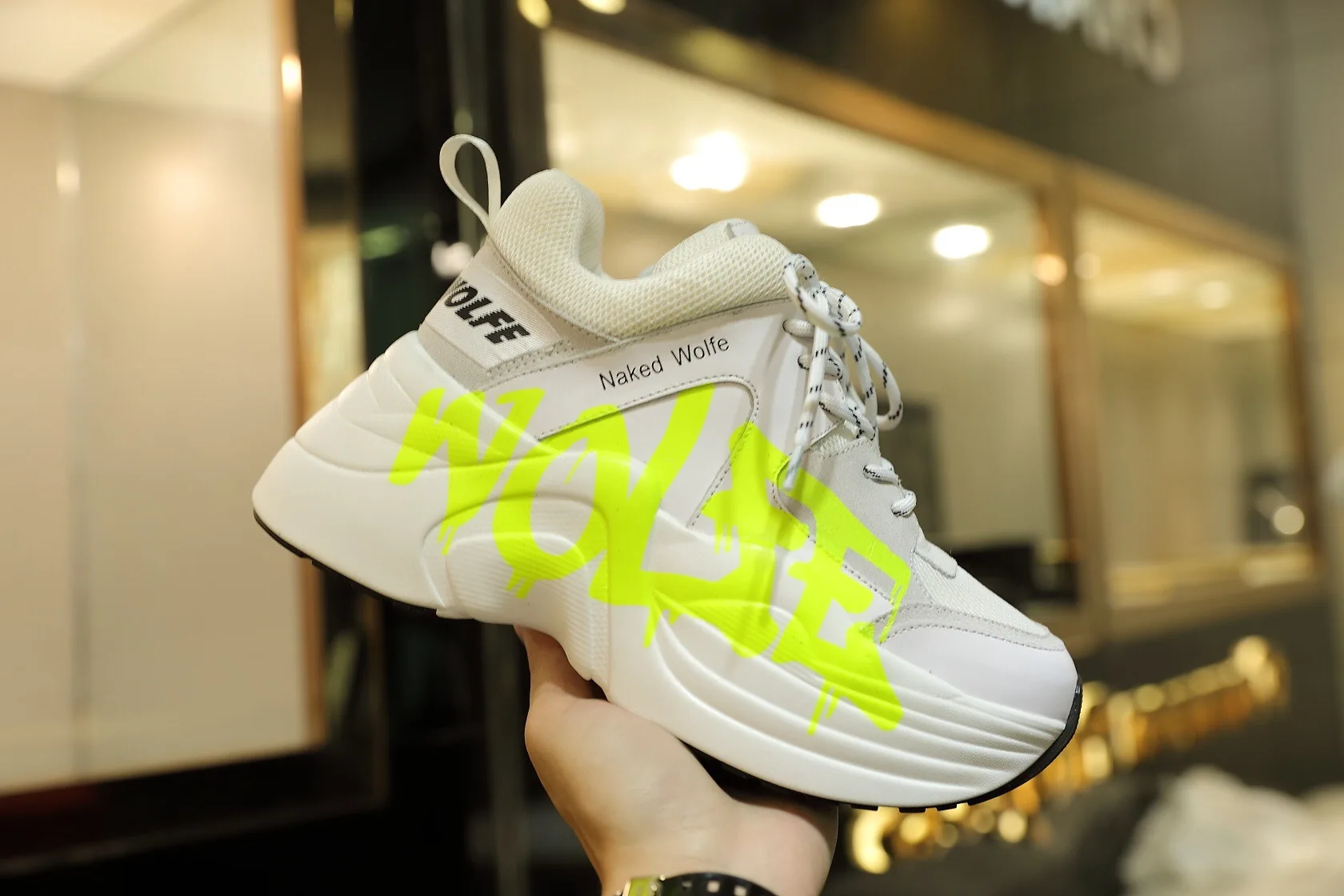 Brand luxury shoes graffiti casual women's sports shoes spring and autumn new muffin bottom comfortable breathable women's shoes