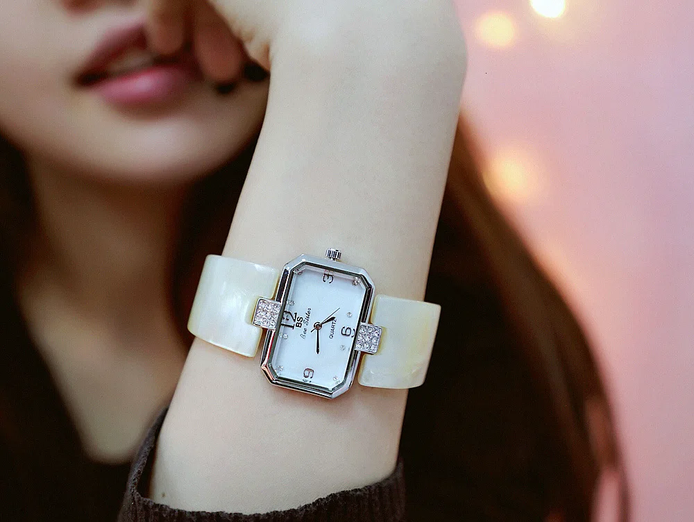 Роскошные часы для женщин благородные модные часы с циферблатом имитация янтарного серебра браслет из нержавеющей стали Relojes Mujer Relogio feminino