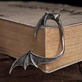 

1x 925 Sterling Silver Biker Retro men's bat ear stud Earring earrings A1536