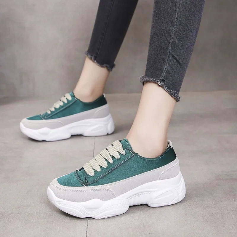 

2020 trendy black white trainers women sneakers lace-up lightweight breathable Female non slip wedges shoes for women K19-48