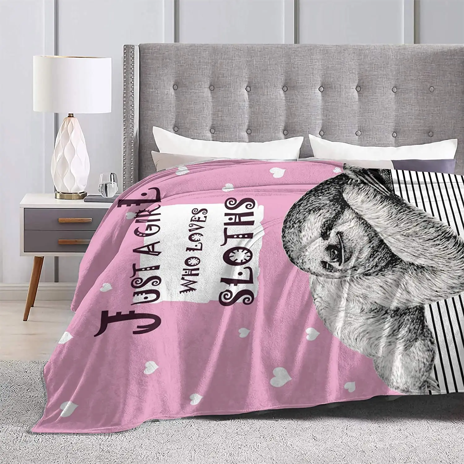 Ho Me Lili ���� �Žǿ� �ε巴�� �����ϰ� ������ ����ũ�� ȭ�̹�, ���� �ú� �ö��� ��並 ����ϴ� �ҳุ