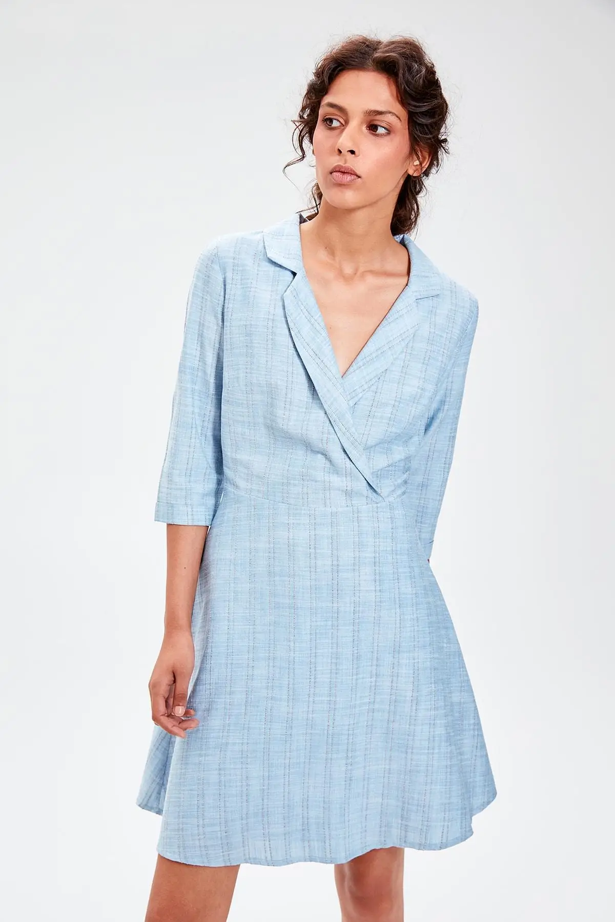 

Trendyol Blue Double Breasted Collar Dress TWOAW20EL0809
