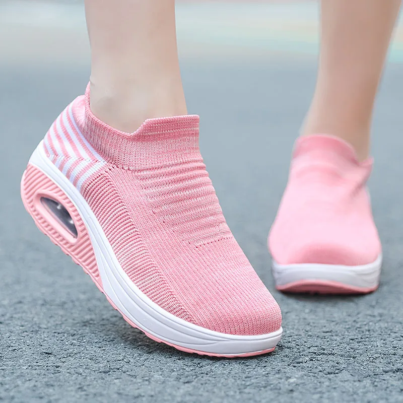 Fashion Slip On Walking Sock Shoes For Women 2021 Casual Breathable Platform Sneakers Lightweight Ladies Trainers Zapatos Mujer