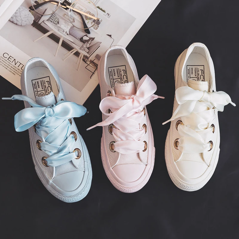 2021 New Canvas Shoes Versatile Laces Light Color Solid Color Cute Trend Casual Flat Bottom Low Top Women's Vulcanized Shoes