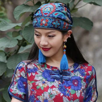 

Vintage Women Mexican Style Ethnic Cap Beanies Hat Embroidery Flowers Bandanas Red Print Hat Winter Hats For Women Ski Caps 2020