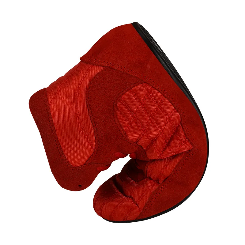 9676318416_769439732