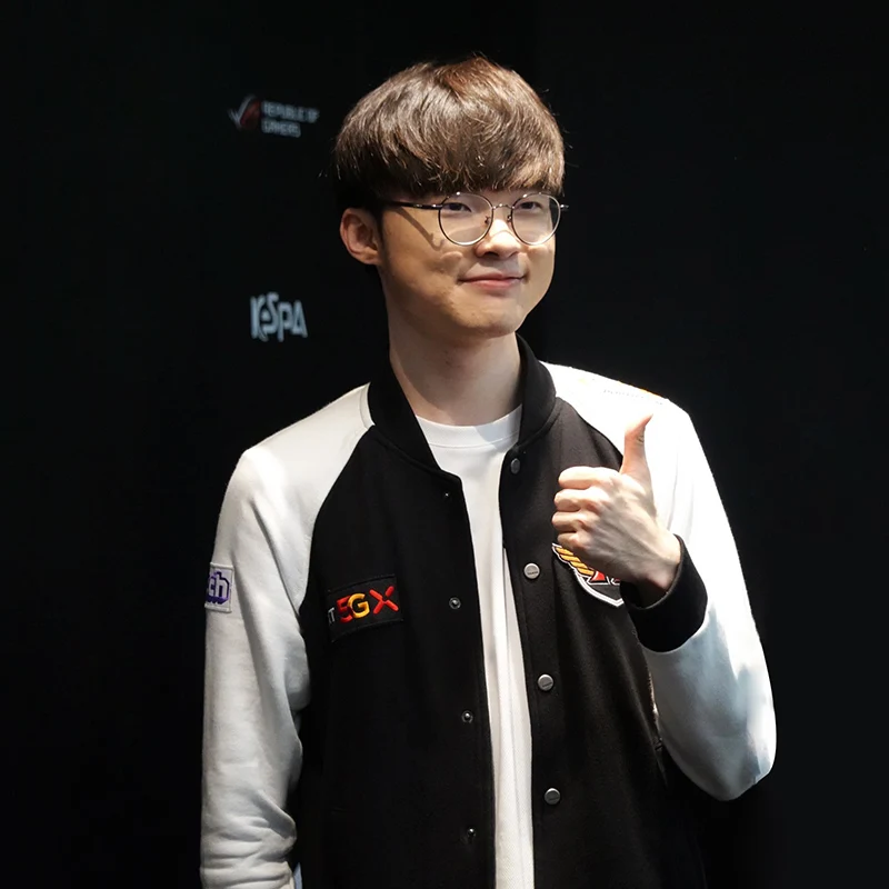 

Embroidery Type SKT T1 Telecom T1 LPL 2019 Spring Season Jacket LOL Skt T1 Jacket Faker Uniform SKT Jersey S9 2019 LCK Autumn