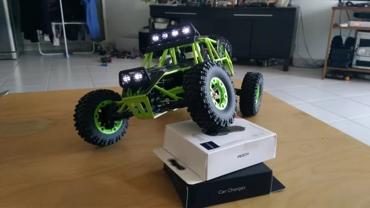 UTB8kNdlmD_IXKJkSalUq6yBzVXaD