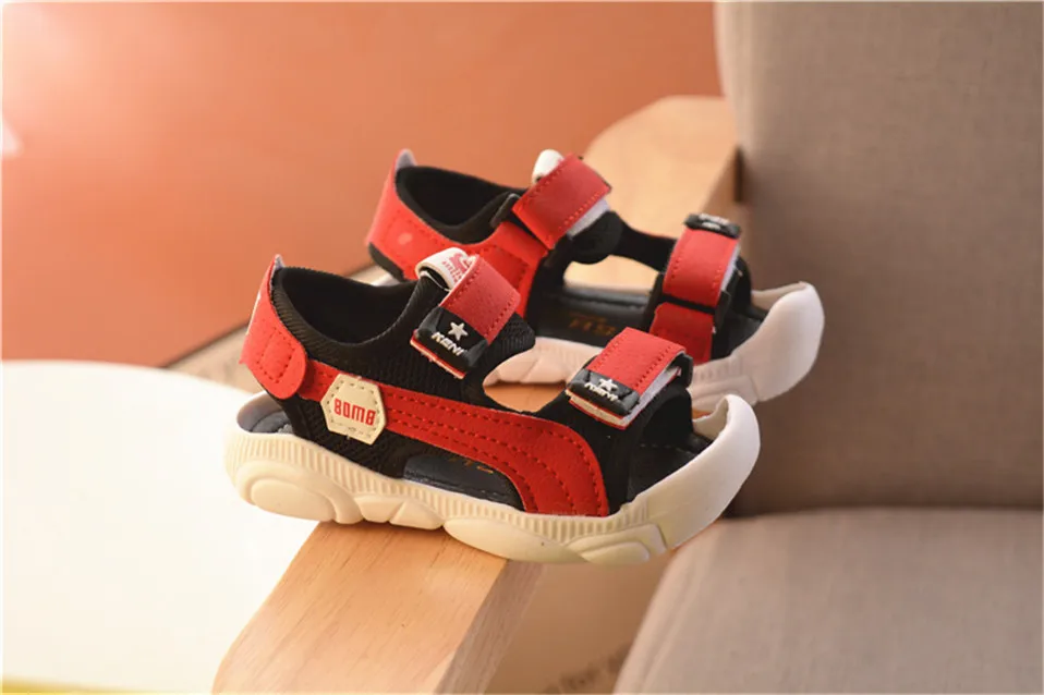 Summer Baby Boys Girls Shoes Kids Beach Sandals for Boys Soft Leather Bottom Non-Slip Closed Toe Safty Shoes Children Shoes