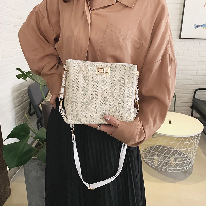 

Spring And Summer New Style WOMEN'S Bag Bag 2019 Straw Versitile Fashion Lace Turnlock Fairy Crossbody Bag