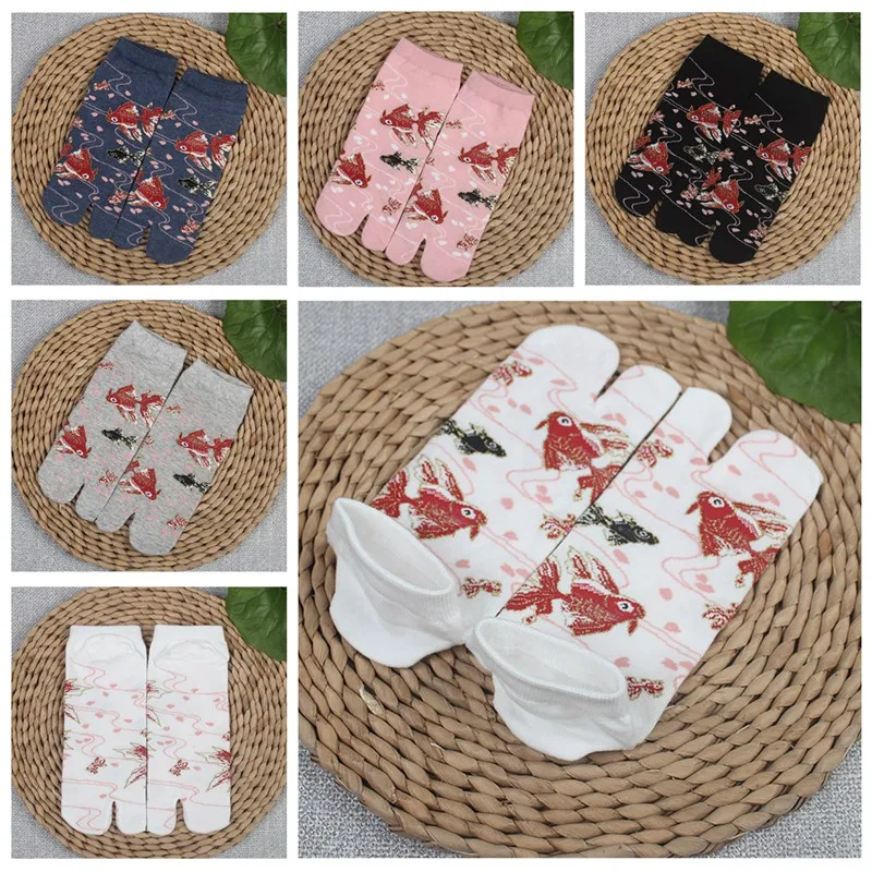 Men Women Multicolor Split Toe Sandal Short Socks Geta Kimono Flip Flop Goldfish ZXY9776