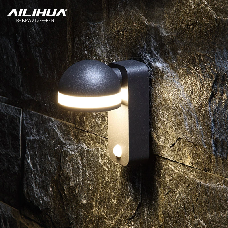 Outdoor induction wall lamp villa garden entry lamp modern simple LED Waterproof corridor balcony lamp room exterior wall lamp