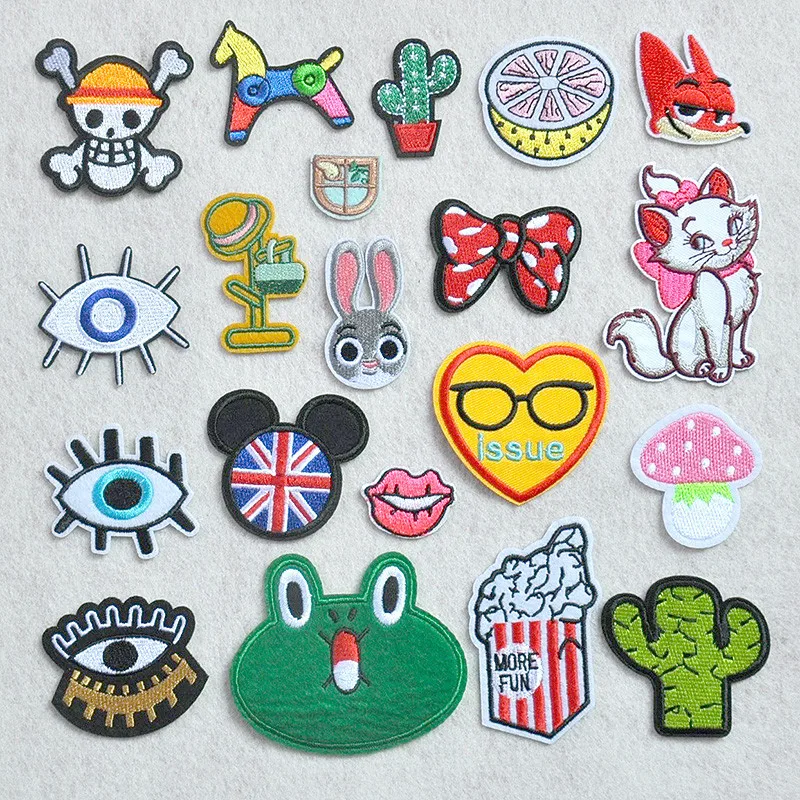 

50pcs/lot Embroidery Patches Clothing Decoration Accessories Cute Animals Frog Fox Rabbit Diy Iron Heat Transfer Applique