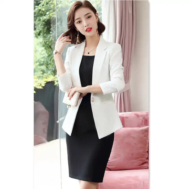 vestido com blazer plus size