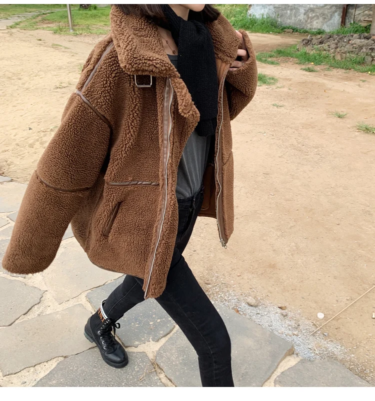 Харадзюку утолщенное короткое гранулированное бархатное зимнее пальто для женщин из овечьей шерсти пальто свободного кроя приталенная куртка женская плюшевая куртка