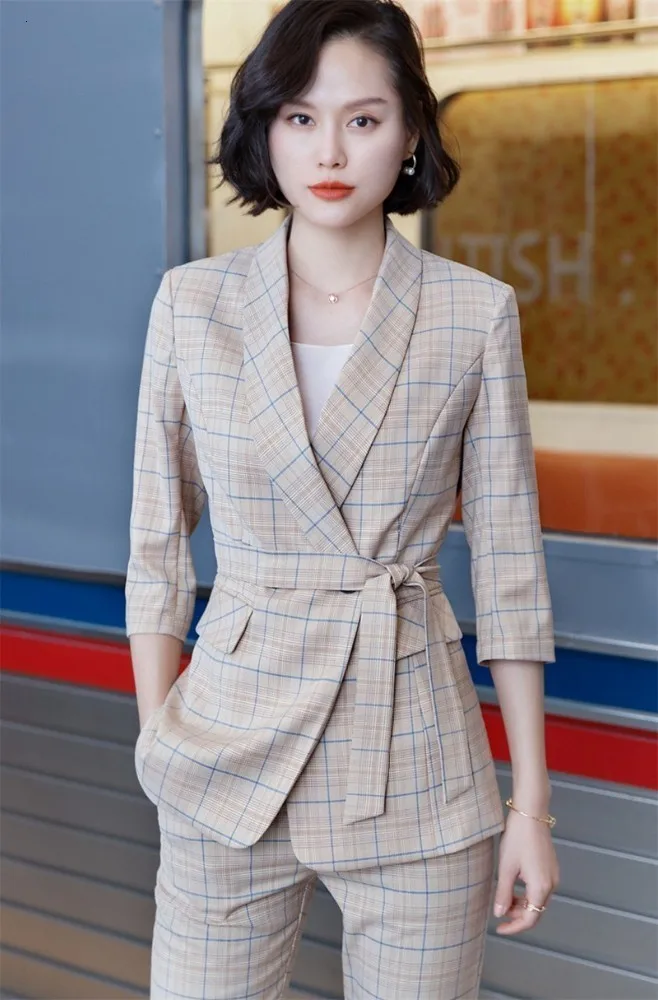 Novelty Apricot High Quality Fabric Uniform Designs Women Pantsuits Jackets And Pants For Ladies Blazers Pants Suits With Belt