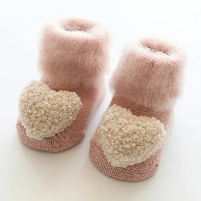 Cute Baby Socks Stereo Doll Socks Autumn Winter Mid Stocks Velvet Thickening Brush Furry Newborn Floor Socks 0-18 months pink