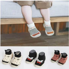 Модные детские носочки с резиновой подошвой, носки для новорожденных, Осень-зима, детские носки-тапочки, противоскользящая обувь, носки с мягкой подошвой