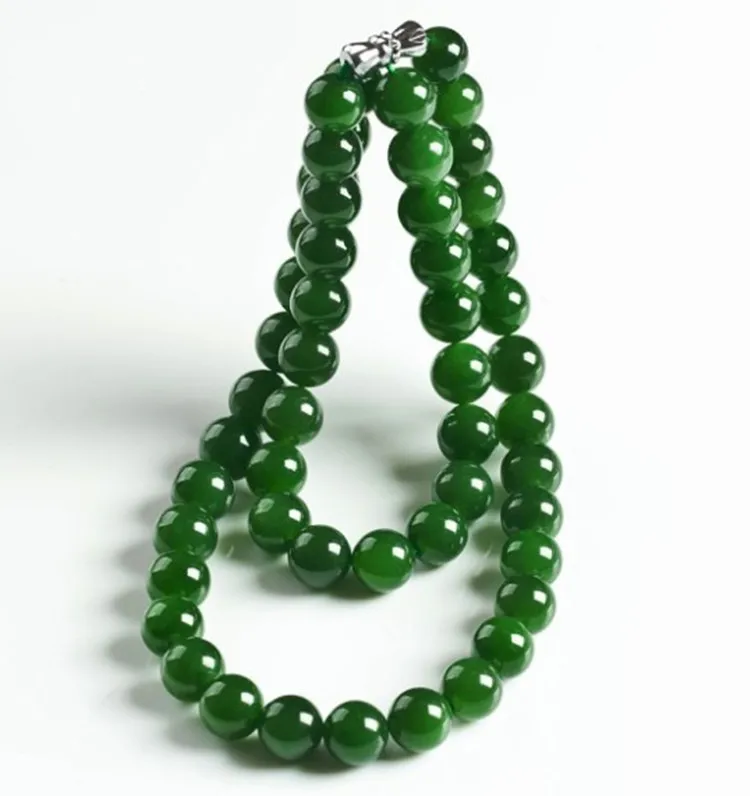 Elegant Genuine Green Jade Beaded Necklace - Women's Fashion Jewelry with Natural Charm