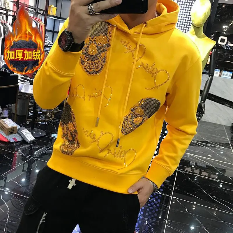 

Men's 2020 Autumn New Brushed and Thick Hooded Pullover Slim Fashion Brand Heavy Industry Skull Hot Drilling Sweater Men
