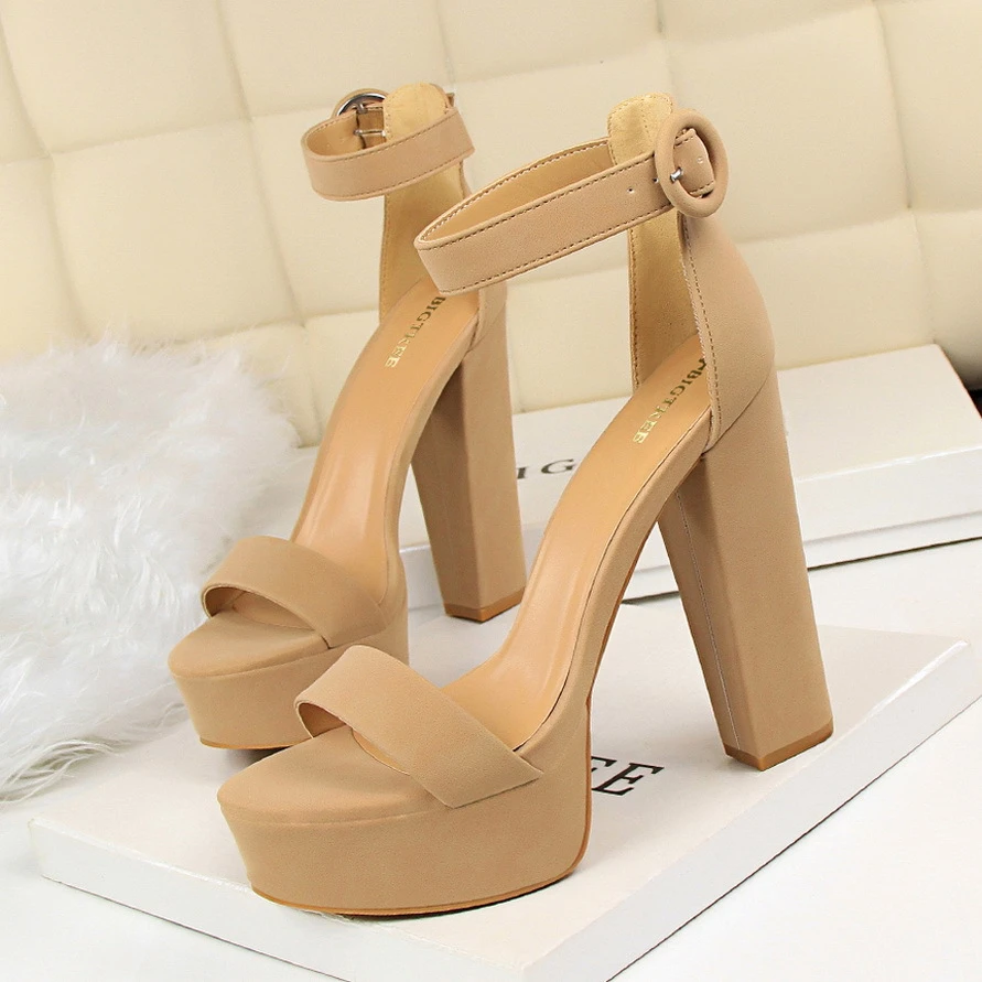 Sandalias de tacón grueso para zapatos de verano, calzado de trabajo, talla grande, Beige y rojo, novedad 2021|Sandalias de mujer| - AliExpress