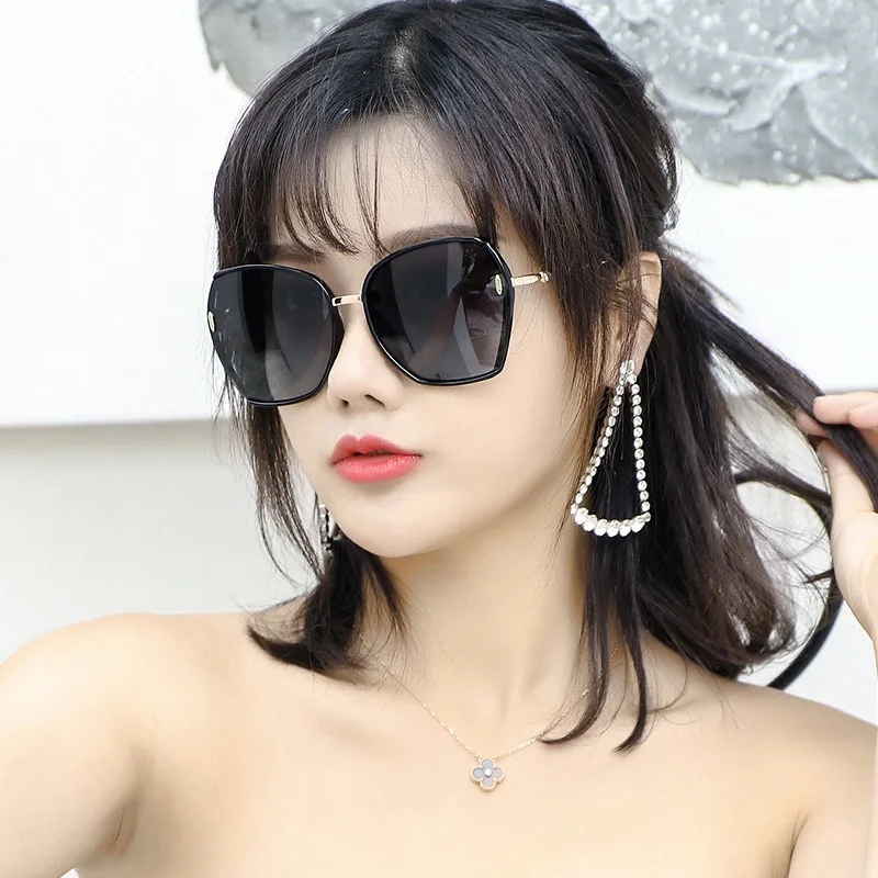 Очки солнцезащитные женские поляризационные в большой оправе роскошные модные с