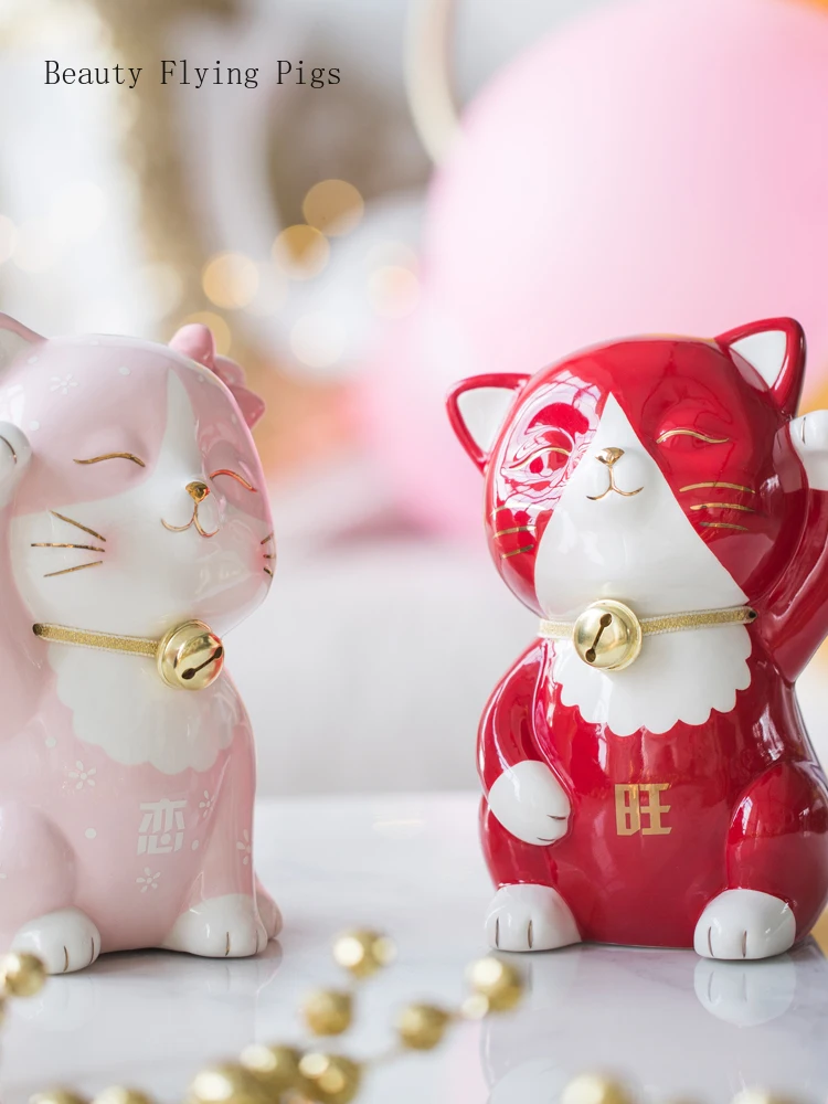 

Direct sales new Valentine's Day gifts Lucky cat ornaments Fortune cat ceramics Savings piggy bank opening creative gifts