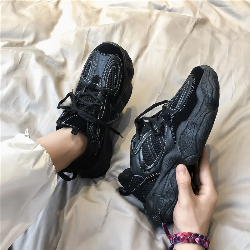 Billig QWEDF männer vulkanisierte schuhe Männer Turnschuhe Marke Designer Plattform Chunky Turnschuhe Männer Trainer Lace Up Farbe passenden D6 46
