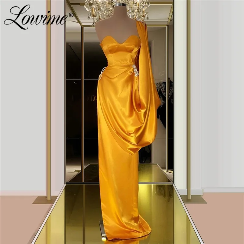 

Dubai Design Gold Formal Dress Evening Dresses 2020 Arabic Party Gowns Crystal African Turkish Women Prom Dress Robe De Soiree