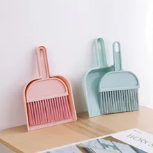 

Plastic car mini cleaning brush desktop sweeper garbage cleaning shovel table computer cleaning brush household cleaning tool