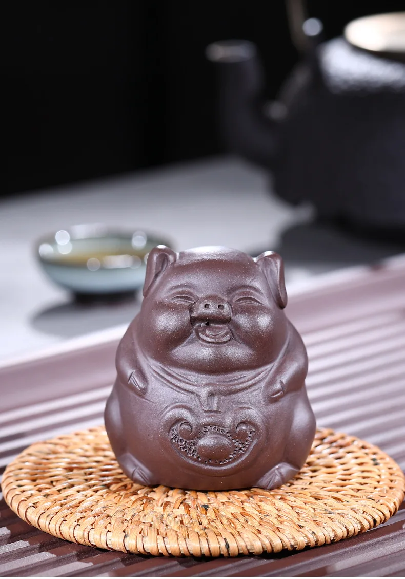 Yixing Raw Ore Clay Tea Ornaments Piggy Entirely Handmade Nano Fubao Pigskin Wholesale Tea Set Small Ornaments Manufacturers a