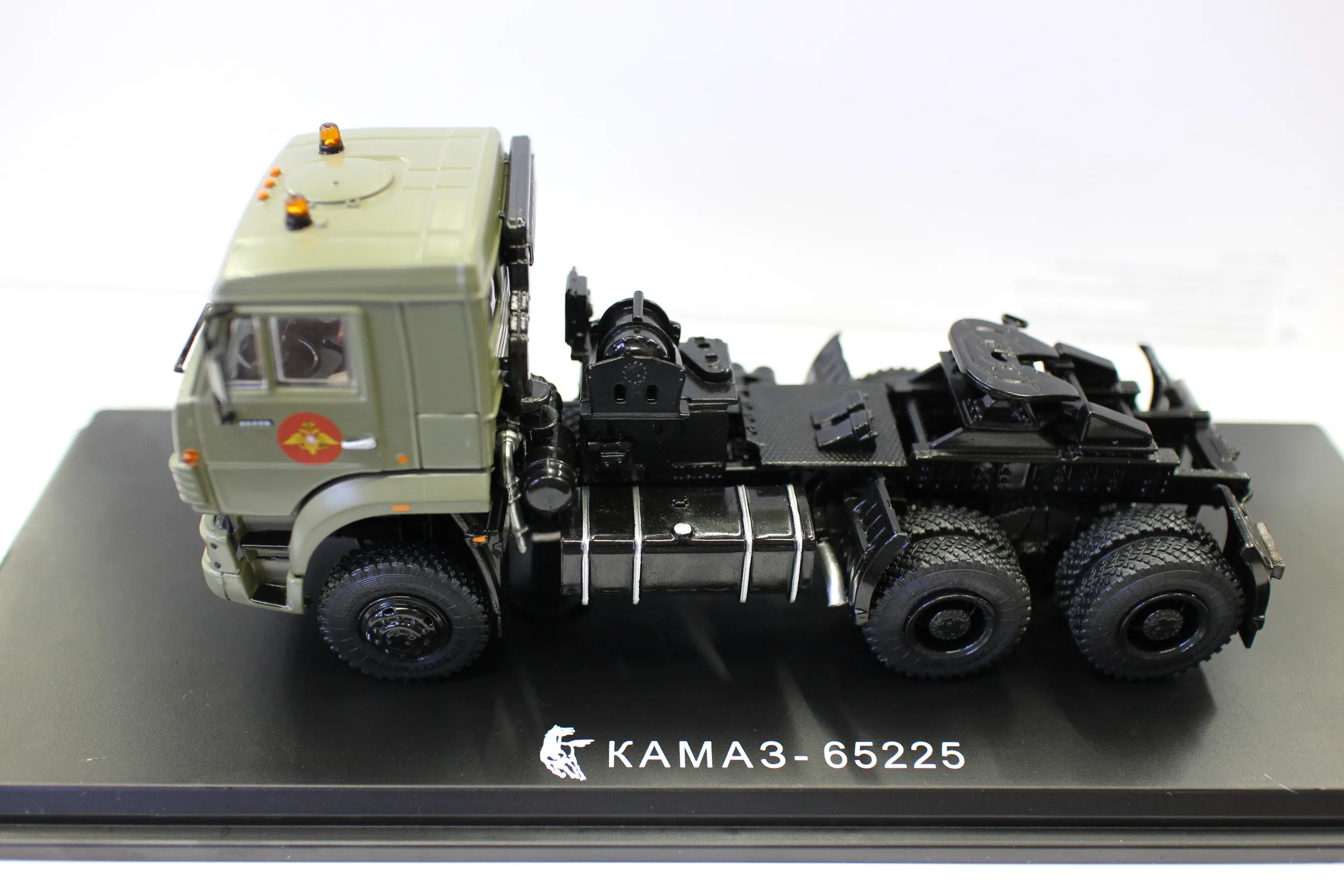 NEW 1/43 KAMA3 65225 KAMAZ TRACTOR USSR Military Truck SSM1254 By Start Scale Models Diecast alloy kit For Collection new avd models ussr truck 1 43 kamaz 6560 anti aircraft missile system 96k6 unassembled diecast model kit 1437avd