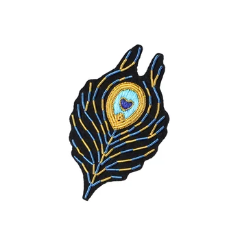 

Brooch Ins Tide Personality High-end Women's Coat Sweater Accessories Pin Decoration Creative Wild Peacock Feather Badge