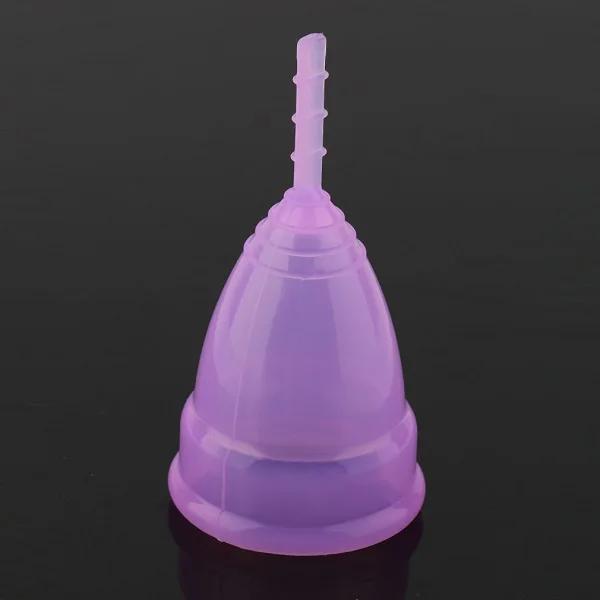 Многоразовые мягкие чашки силиконовые менструальные чашки больших и маленьких размеров женские гигиенические принадлежности для здоровья розовый фиолетовый прозрачный - Цвет: Purple
