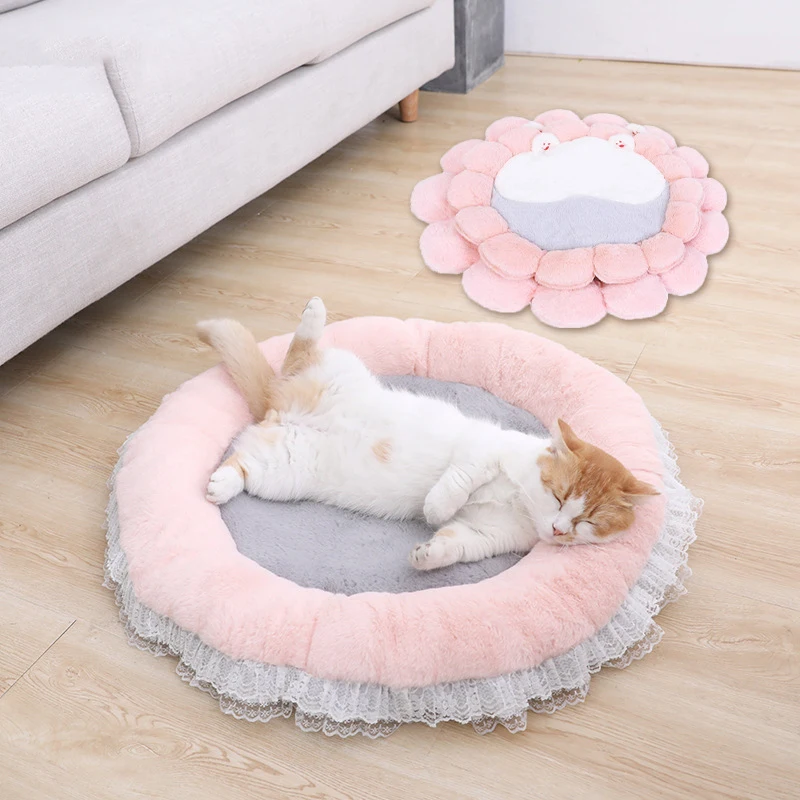 

Plush Pet Security Non-toxic Sleeping Mat Beautiful Flower Shape Warm Dogs Cats Bed Strong Practicability Comfortable Blanket