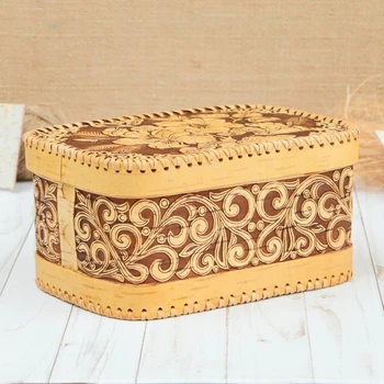 

Batonnice "Lilies", hinged, 22.5 × 16 × 11 cm, birch bark 4174923