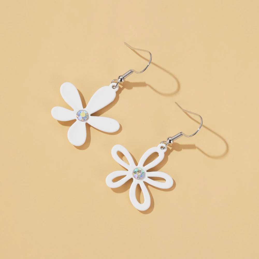 15026988670_2130544268