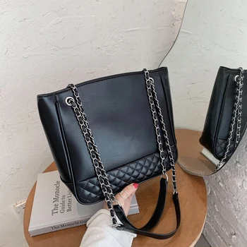 

AXUKES High Capacity Big PU Leather Handbag Bags For Women 2020 Tend Branded Shoulder Handbags Female Travel Totes Lady Hand Bag