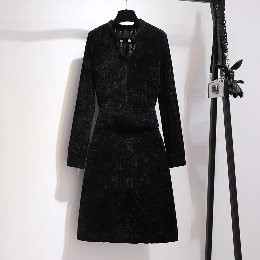 2XL~ 6XL осенне-зимнее теплое вельветовое платье воротник-чокер с длинным рукавом в полоску вельветовое плотное платье размера плюс женская одежда B720 - Цвет: Черный