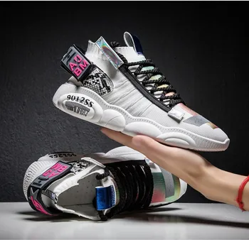 

2019 Hot Selling Brand New High Quality Men's Breathable Casual Shoes Fashionable flying Weave Breathable Sneaker flat Shoes