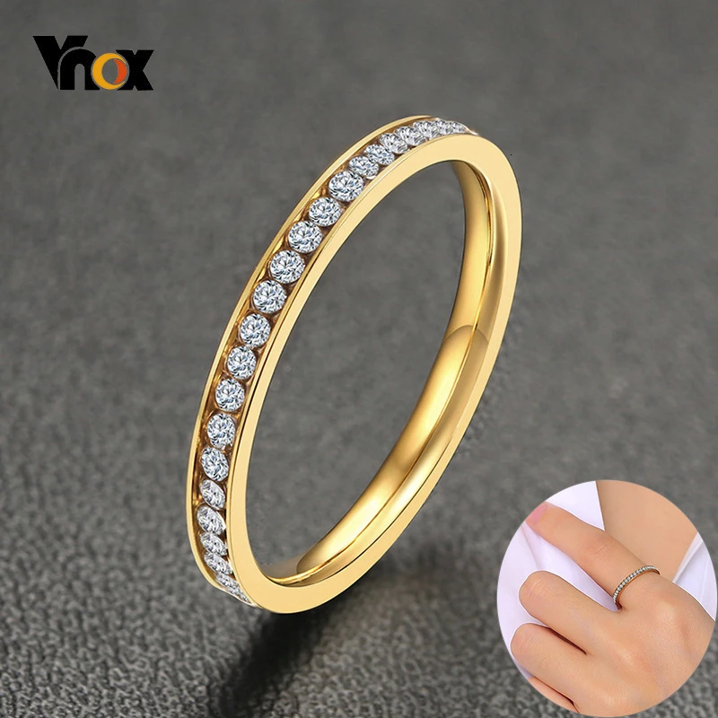 Vnox 2mm Bling CZ Stones Ring for Women Lady Gold Tone Stainless Steel Shinny Crystal Finger Band Elegant Jewelry