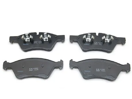 Ml300 ml320 ml350 ml500 w164 керамики тормозных колодок - Цвет: ml320 w164 front